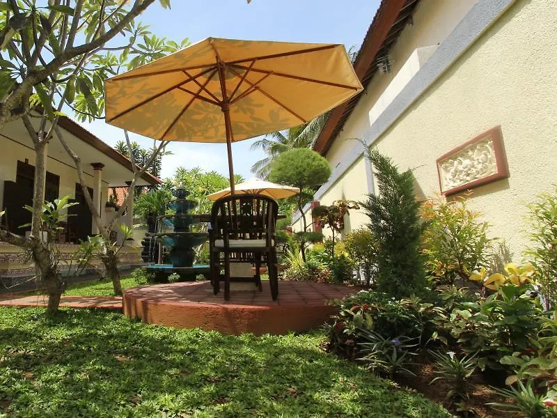 Frangipani Homestay Νούσα Ντούα 2*,  Ινδονησία