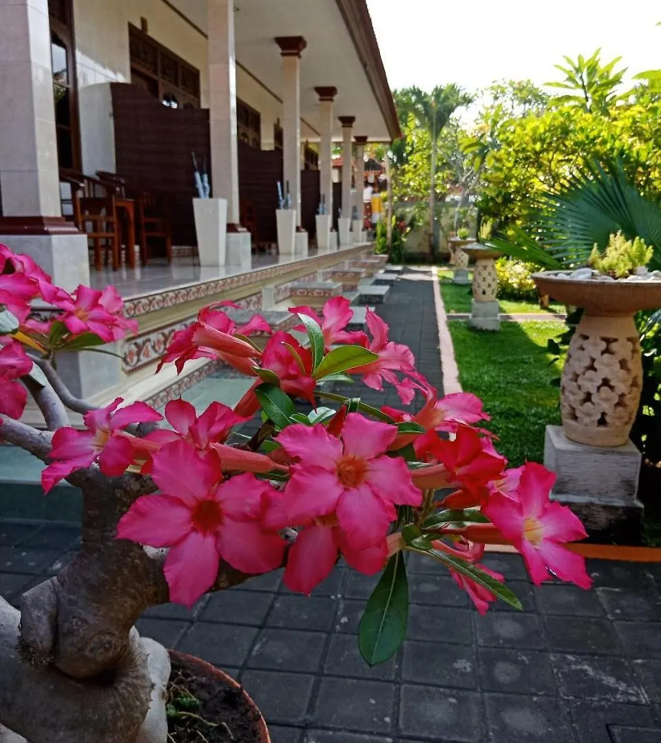 ** Bed and Breakfast Frangipani Homestay Νούσα Ντούα Ινδονησία